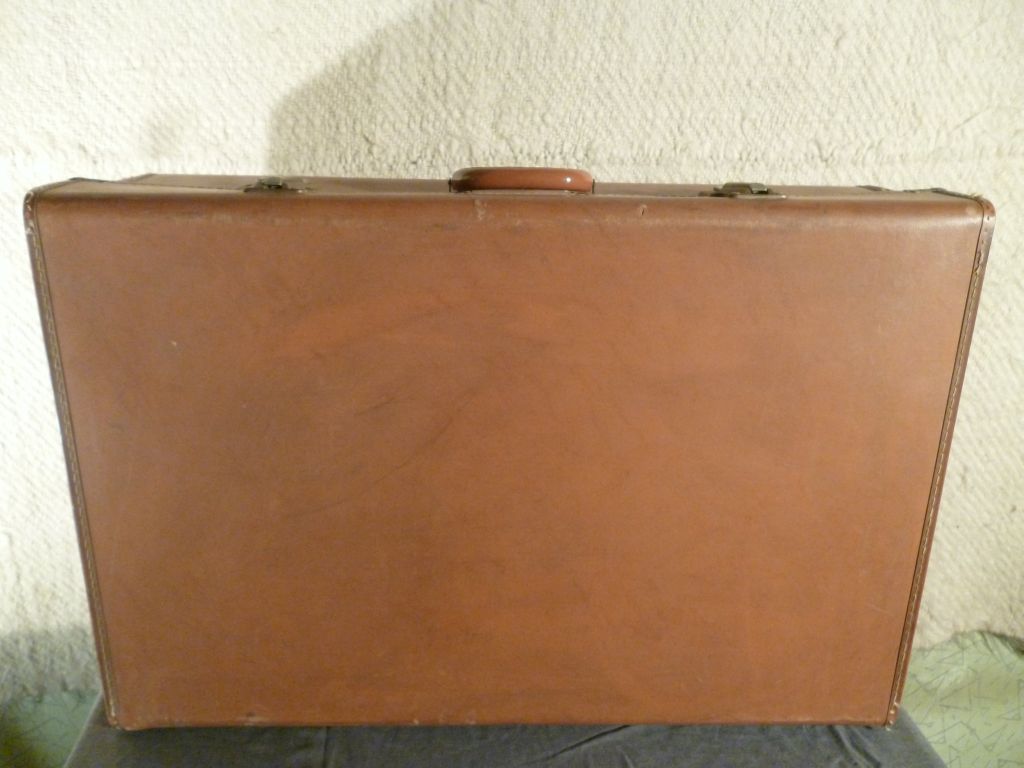 Antik marhabőr angol CHENEY utazó koffer 1