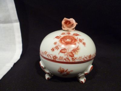 Antik óherendi porcelán bonbonier