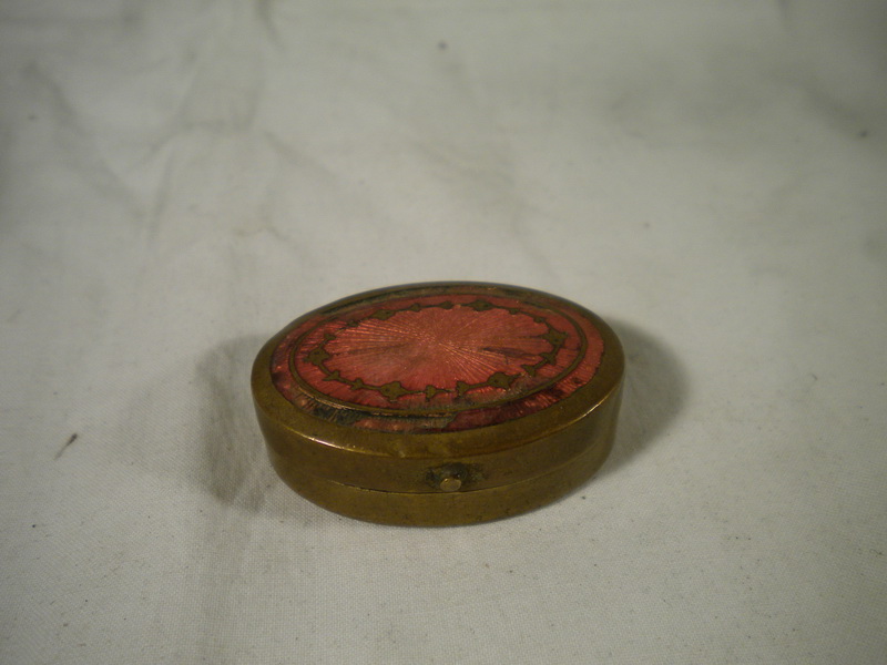 Antik mini szelence gyűrűtartó fémdoboz
