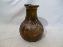 Antik festett szakított címeres üveg váza