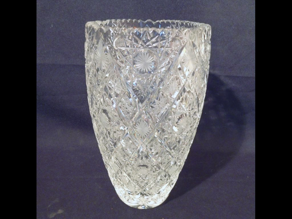 Nagy méretű csiszolt üveg váza